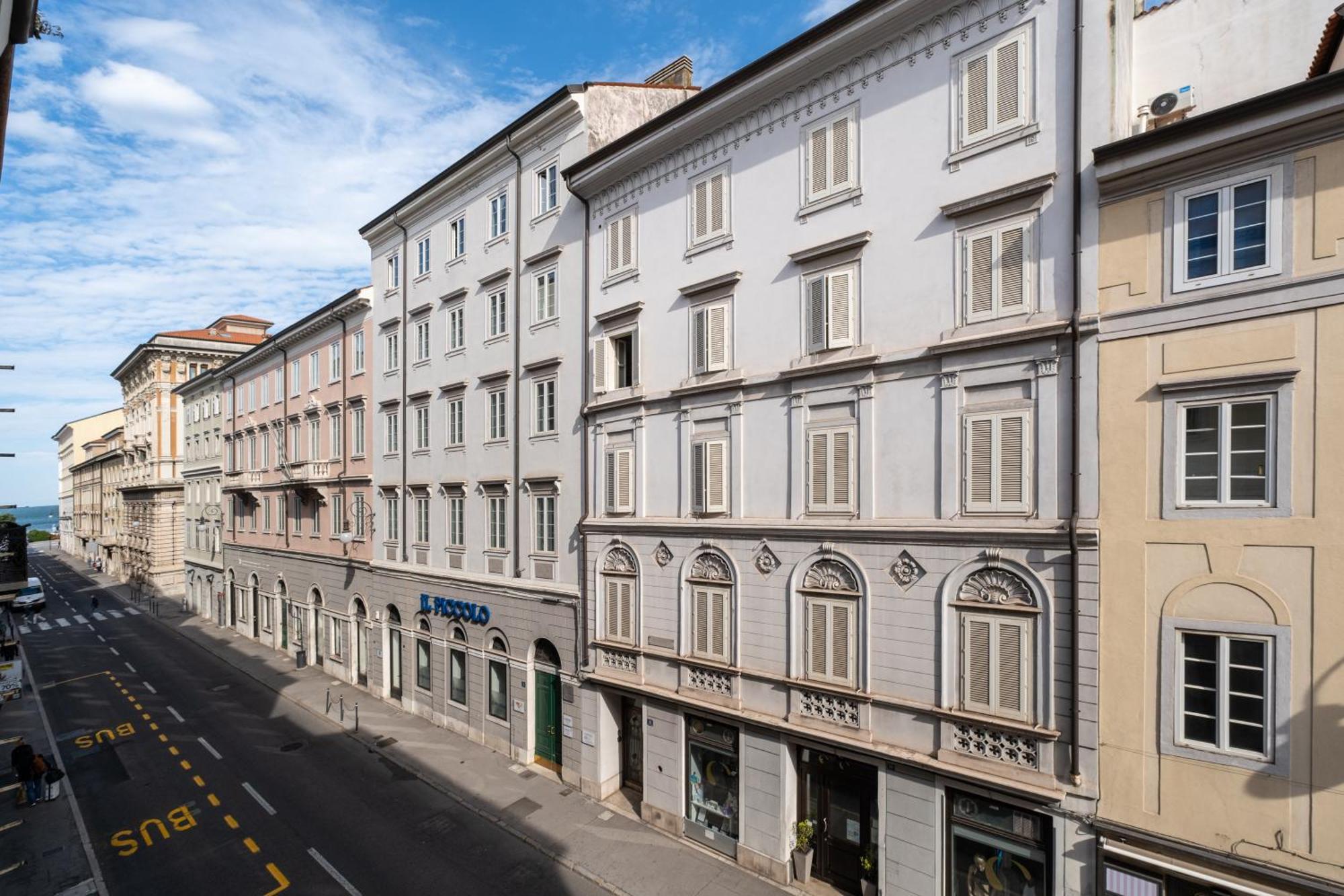 23 Suites Trieste Exteriör bild